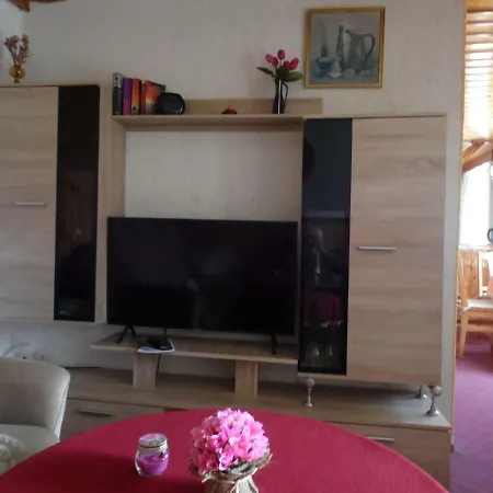 Apartment Haus Sandra *