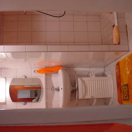 Haus Sandra アパート